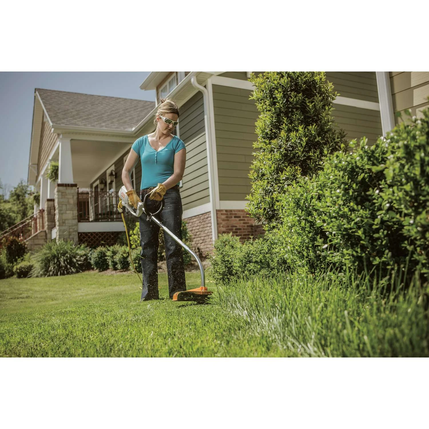 STIHL FSE 60 14 In. 120 V Electric String Trimmer 4 STIHL FSE 60 14 In. 120 V Electric String Trimmer - Image 2