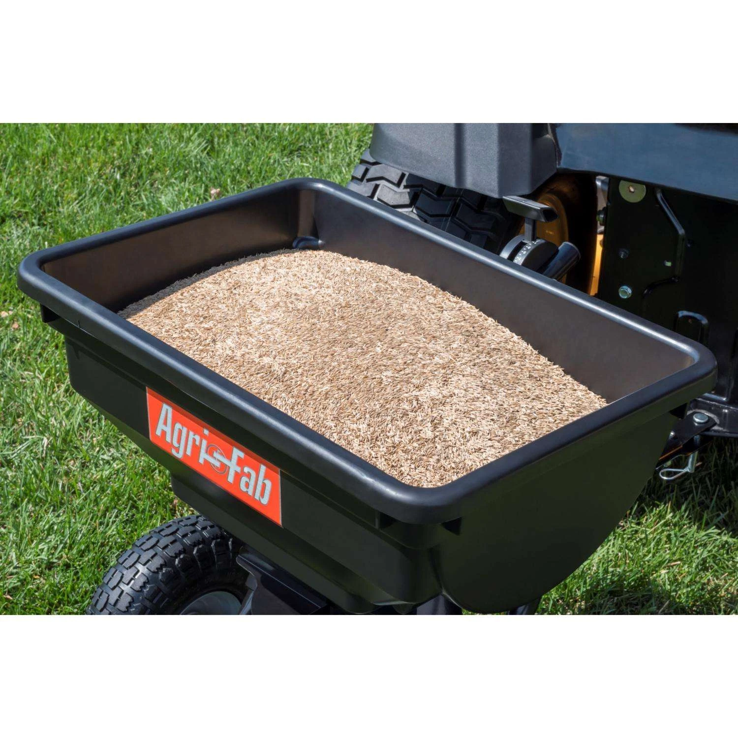 Agri-Fab 120 In. W Tow Behind Spreader For Fertilizer/Ice Melt/Seed 85 Lb. Cap. 11 Agri-Fab 120 In. W Tow Behind Spreader For Fertilizer/Ice Melt/Seed 85 Lb. Cap. - Image 9