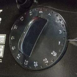 Chapin 100 In. W Broadcast Push Lawn Spreader For Fertilizer 80 Lb -Garden Tool Store 3eeeff04 3cc0 4c6e 91d1 9dd8b2b58beb