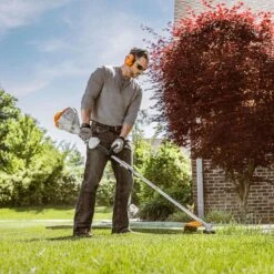 STIHL KombiMotor KM 56 RC-E Gas Multi-System Power Head -Garden Tool Store 480d9c8c 1855 4c25 aee0 b10193069499