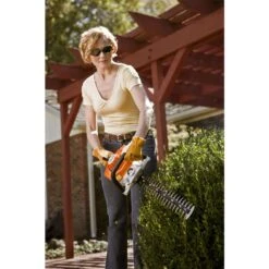 STIHL HS 46 C-E 22 In. 650 V Gas Hedge Trimmer -Garden Tool Store b3007489 4c41 4d7f bcf3 a4015c3a323f