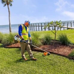 STIHL FS 131 R 16.5 In. Gas Brushcutter -Garden Tool Store c18e9c8c f1d1 47b0 9a42 b9621b99f740