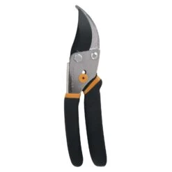 Fiskars Carbon Steel Bypass Pruners -Garden Tool Store e4bc115c a815 4951 93e3 e2ac07b08a75