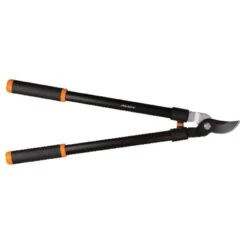 Fiskars 28 In. Steel Bypass Lopper